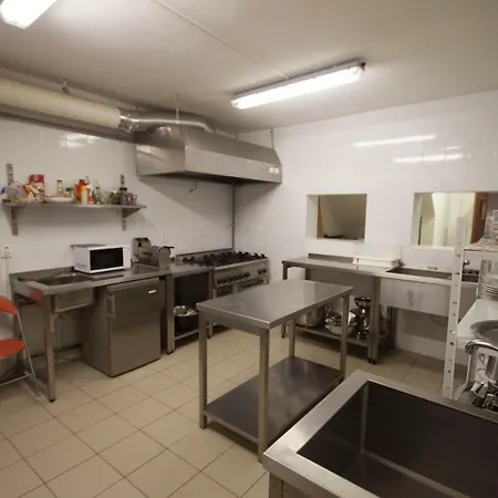 Pod Lesom Alojamento de Turismo Selvagem